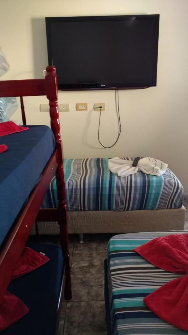 Ferienwohnung Pousada Da Sonia Uberlândia Exterior foto